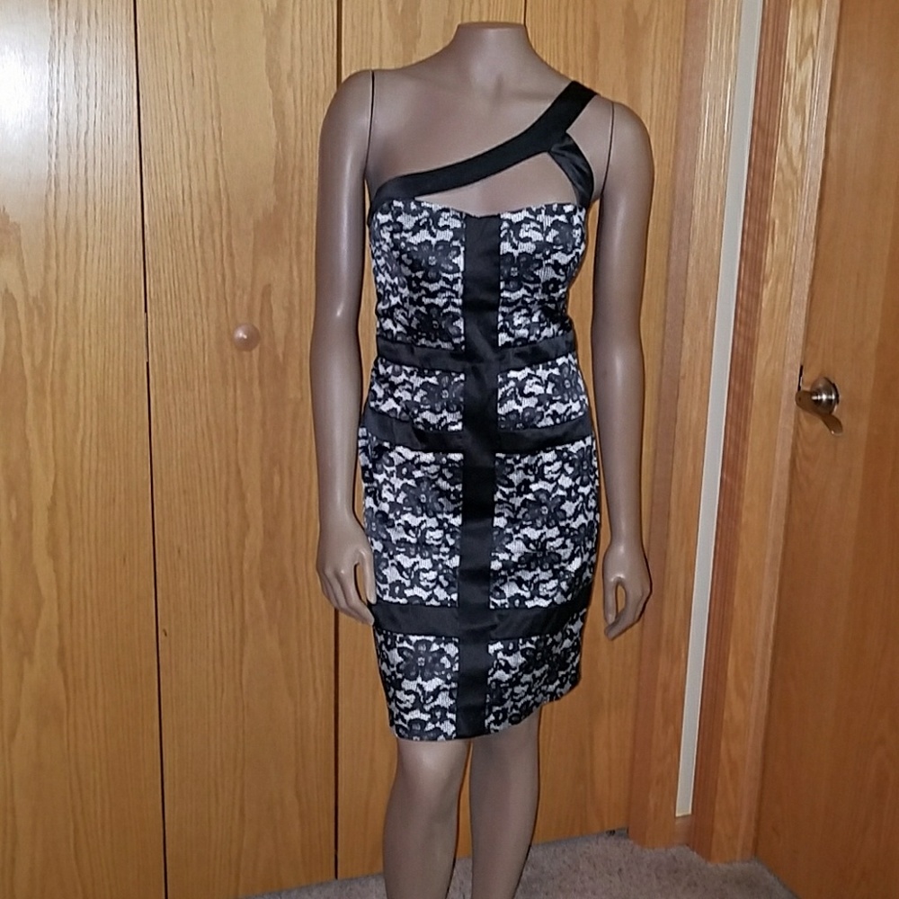 Xoxo Dress